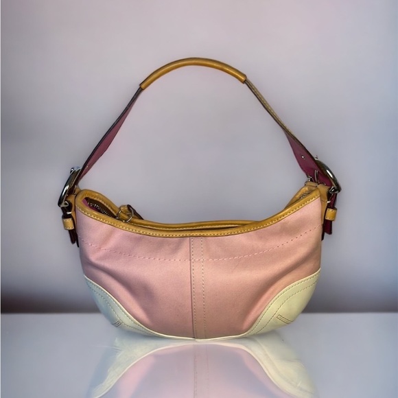 Handbags - VINTAGE Y2K COACH HOBO LEATHER TRIM PINK CREAM SHOULDER BAG PURSE A04J-4431